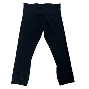 Lorna Jane 7/8 Leggings with sheer stripes detail